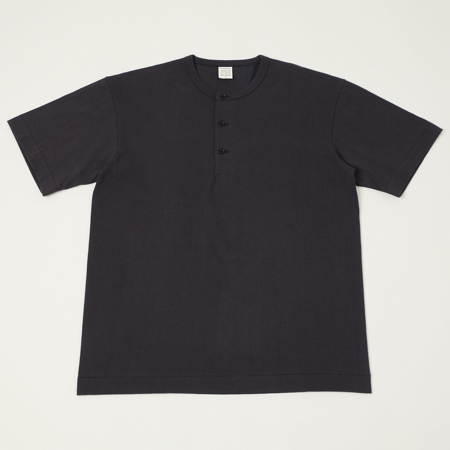 A Vontade Henley T-Shirt - Fade Navy