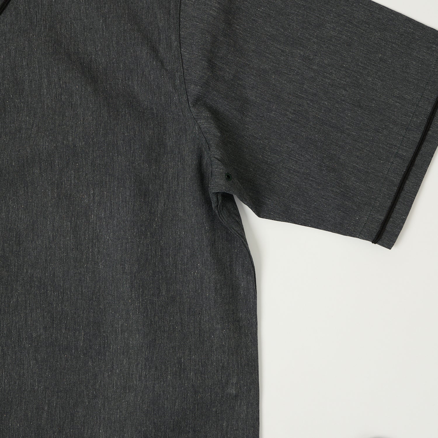 A Vontade Baseball Shirt - Black