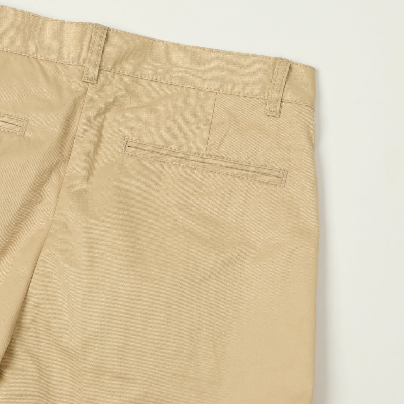 Beams Plus Single Pleat Tapered Chino - Beige