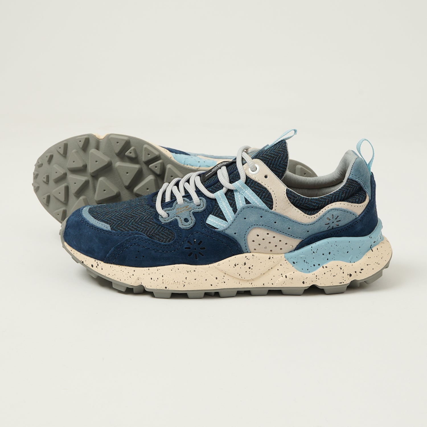 Flower Mountain Yamano 3 Suede/Woolen Knit - Black/Light Blue/Off White