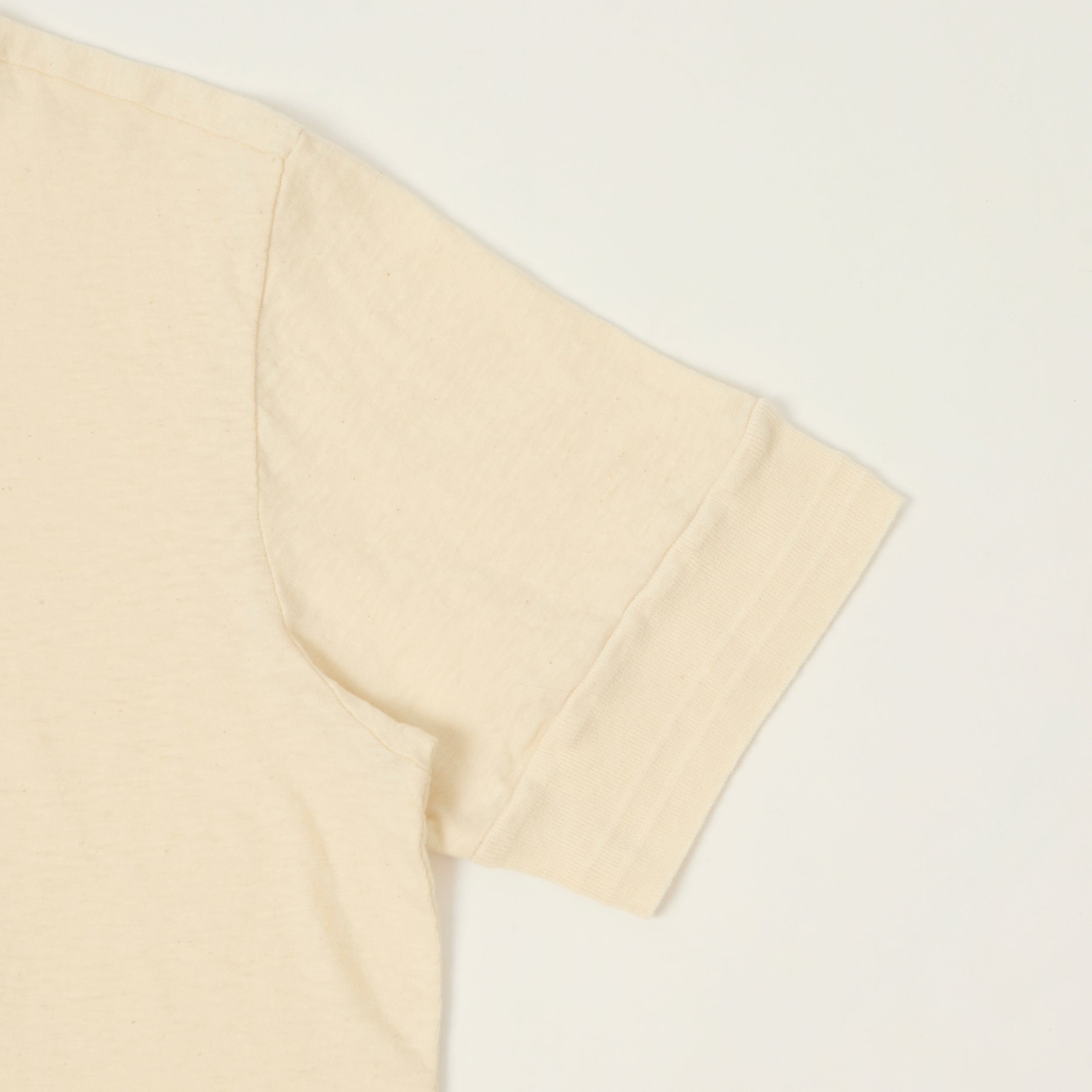 Freenote Cloth 'Fairmont' Short Sleeve Henley - Natural