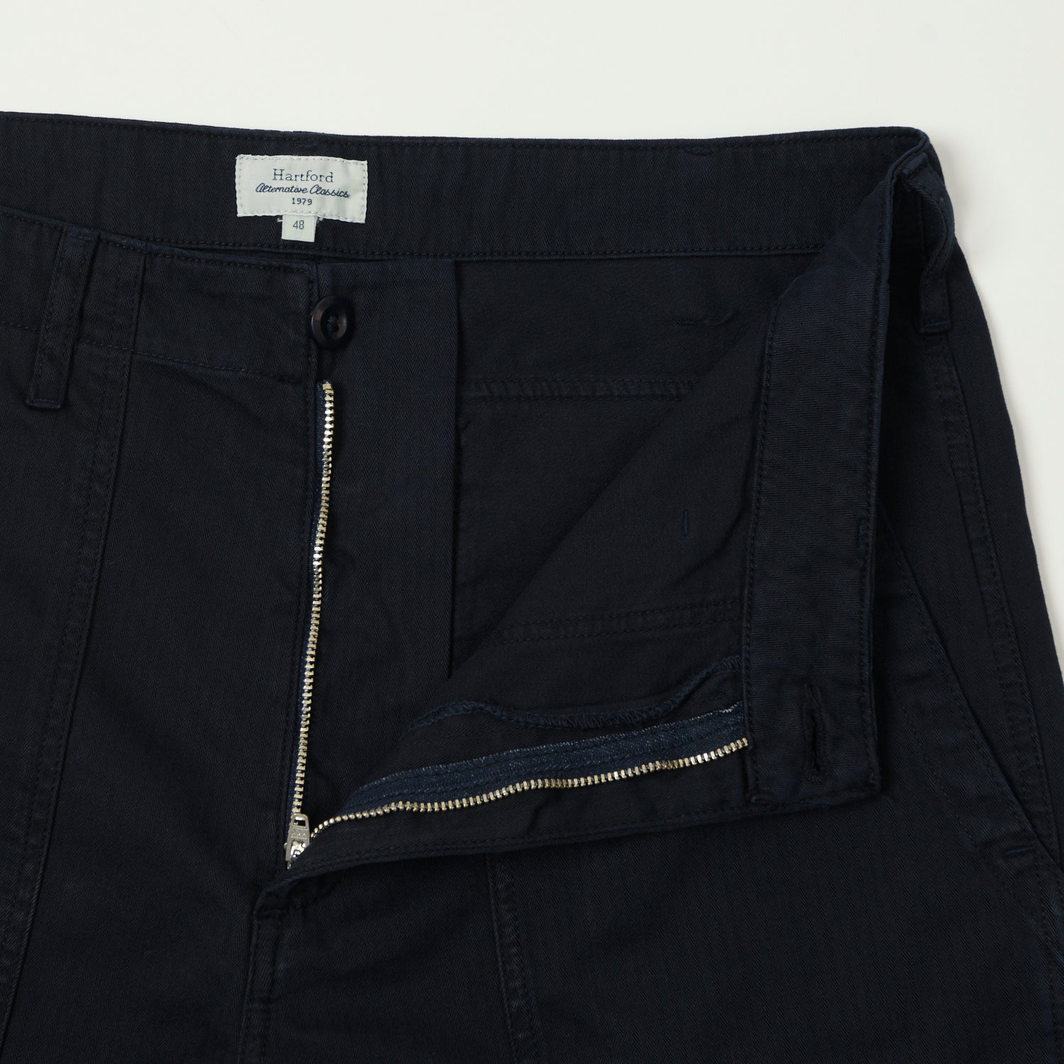 Hartford Herringbone Fatigue Short - Navy