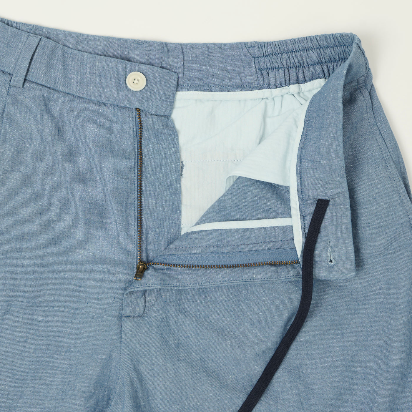 Hartford 'Task' Chambray Pleated Shorts - Blue