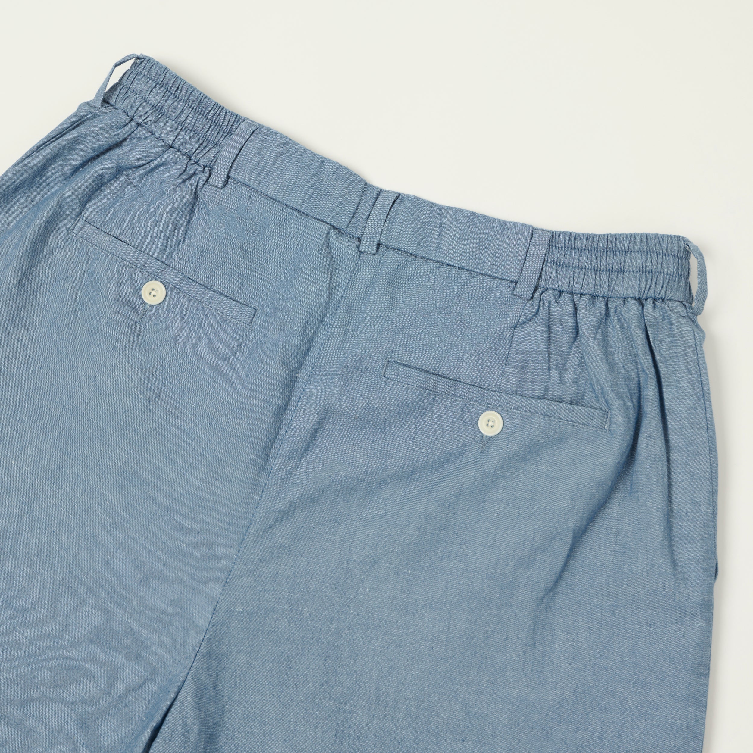 Hartford 'Task' Chambray Pleated Shorts - Blue