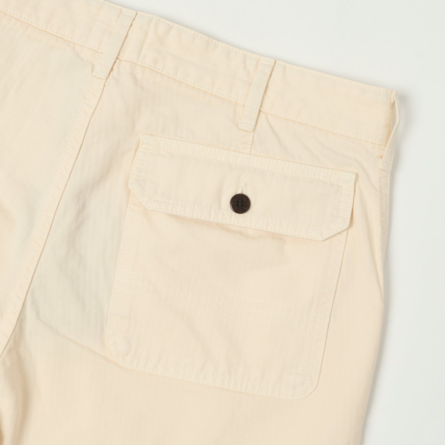 Heimat 'Journey' Herringbone Twill Chinos - Seashell
