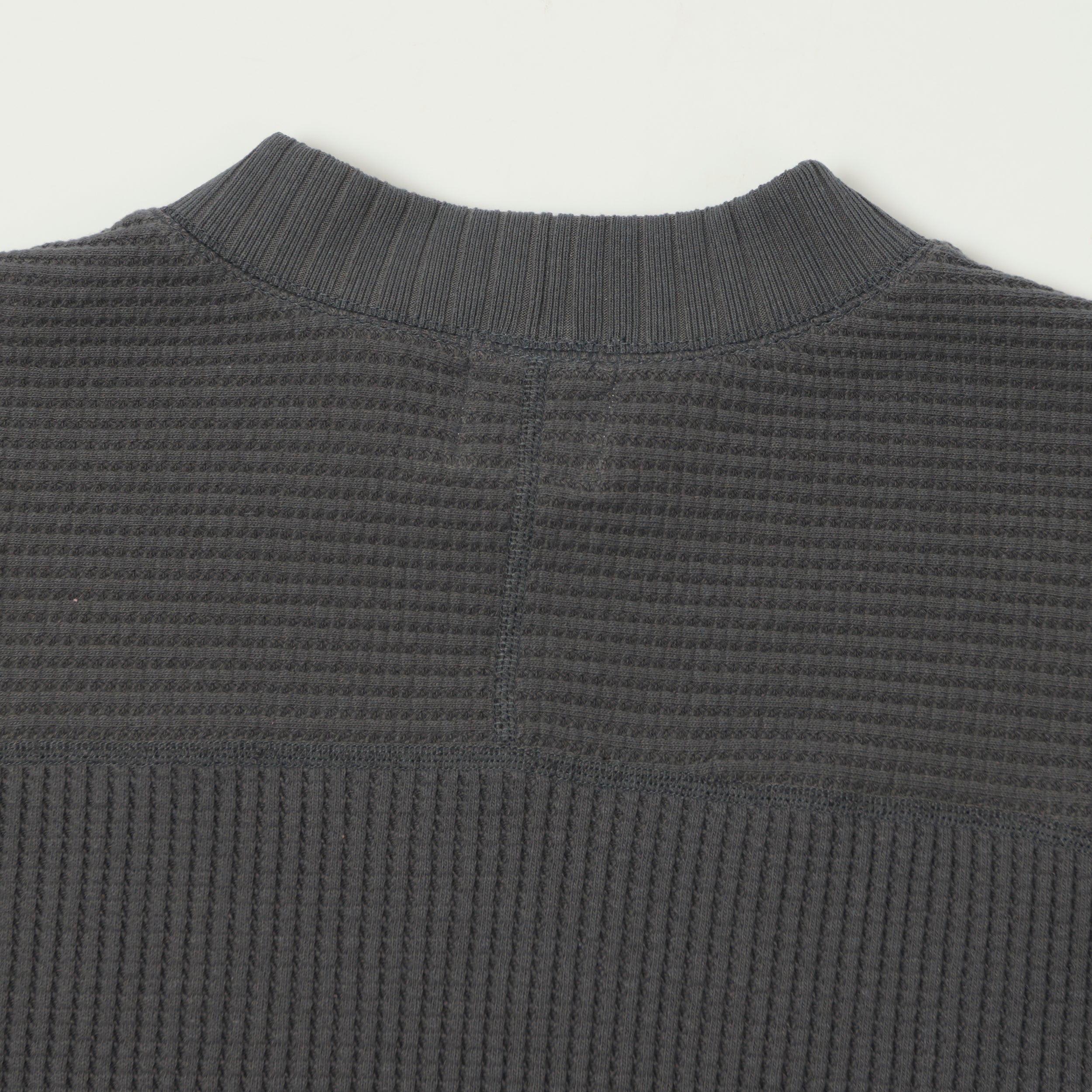Jackman Midneck Waffle Sweatshirt - Dark Grey