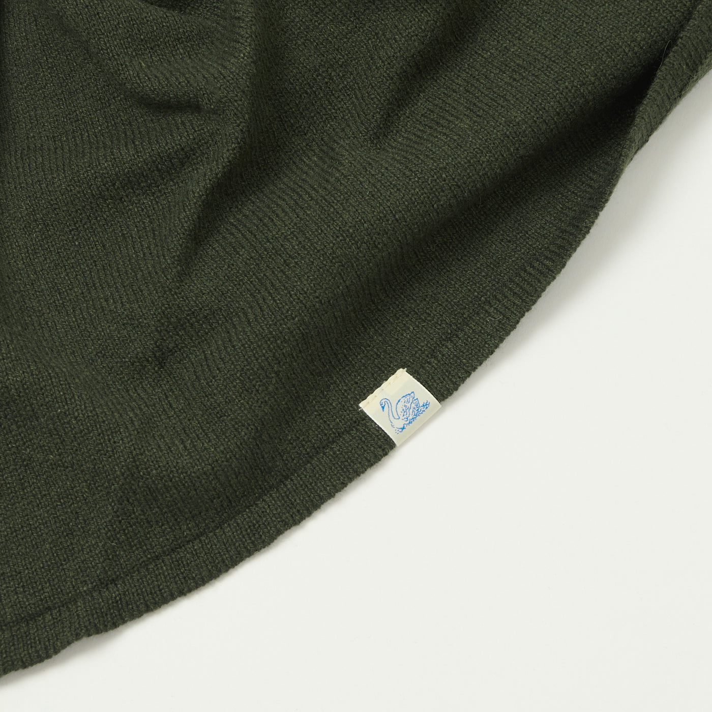 Merz b. Schwanen 'Good Basics' Merino/Cashmere/Silk Triangle Scarf - Army