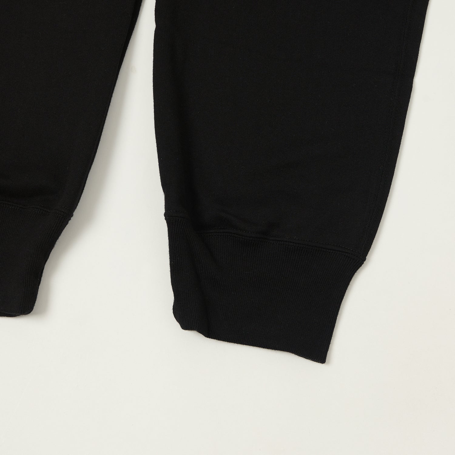 Merz b. Schwanen 359 Classic Sweatpants - Deep Black