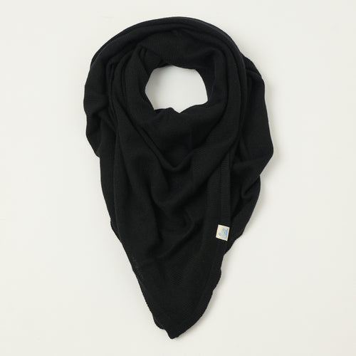 Merz b. Schwanen 'Good Basics' Merino/Cashmere/Silk Triangle Scarf - Deep Black