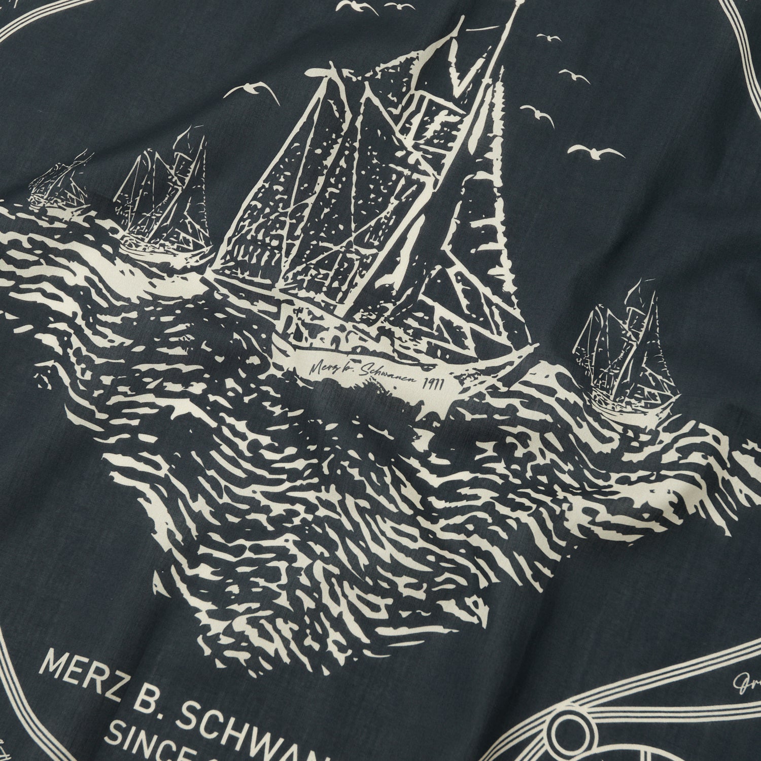 Merz b. Schwanen Ship Print Cotton Bandana - Charcoal
