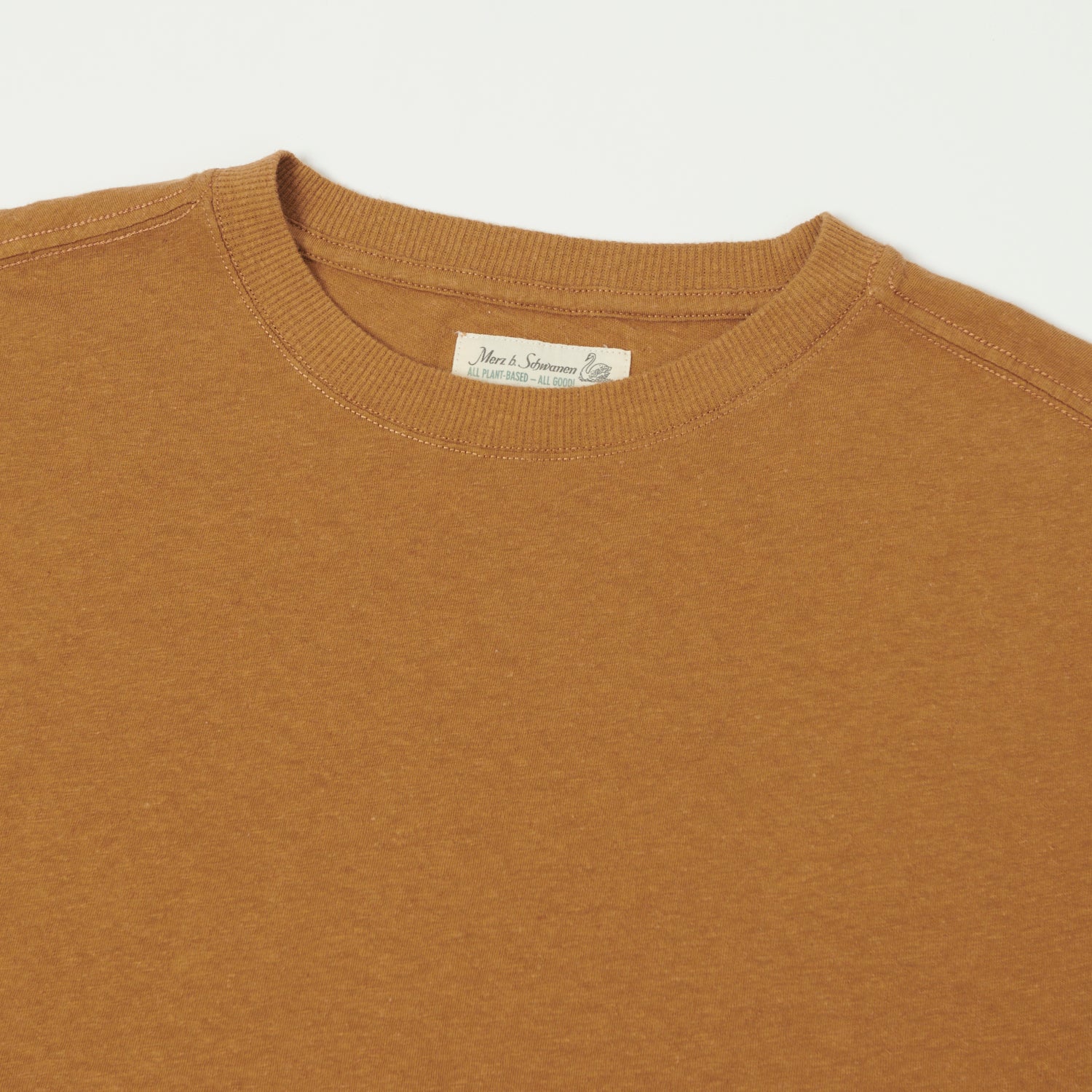 Merz b. Schwanen 'Good Basics' Plant Based Unisex Tee - Caramel