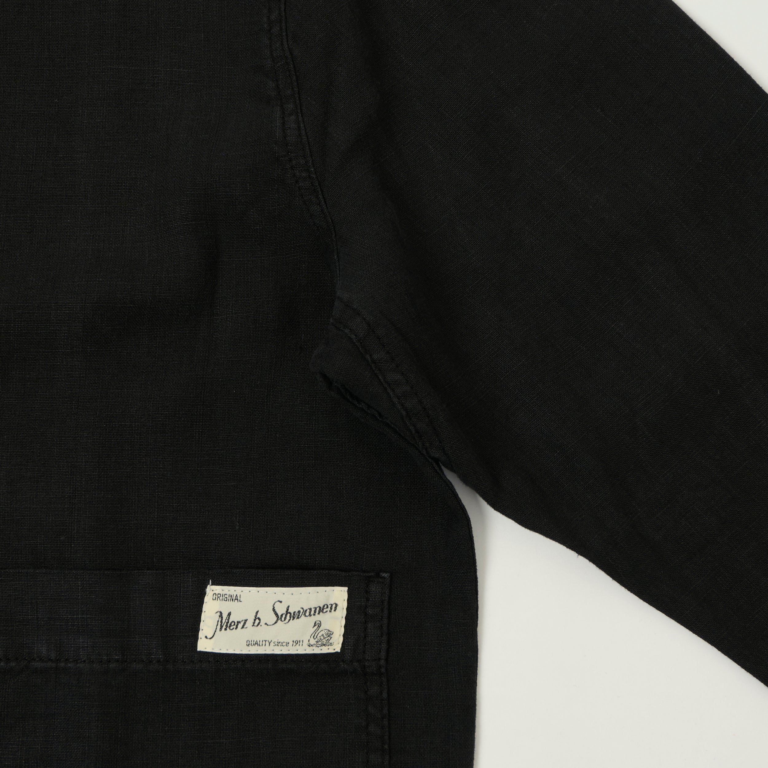 Merz b. Schwanen 'Good Basics' Cropped Workers Linen jacket - Deep Black