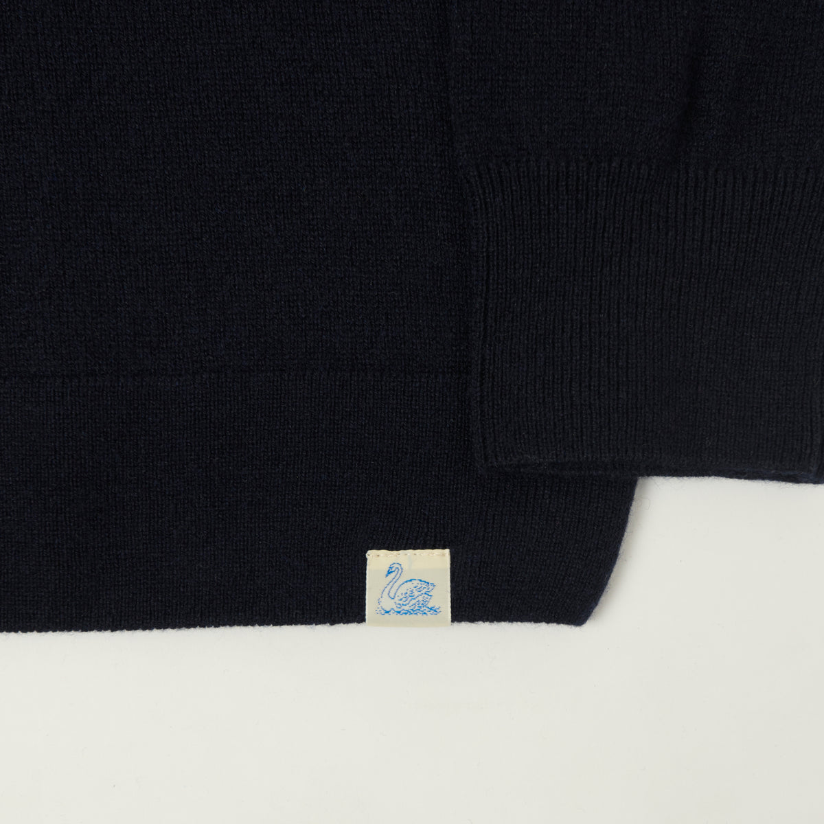 Merz b. Schwanen Wool Cashmere-Silk Long Sleeve Henley - Dark Navy