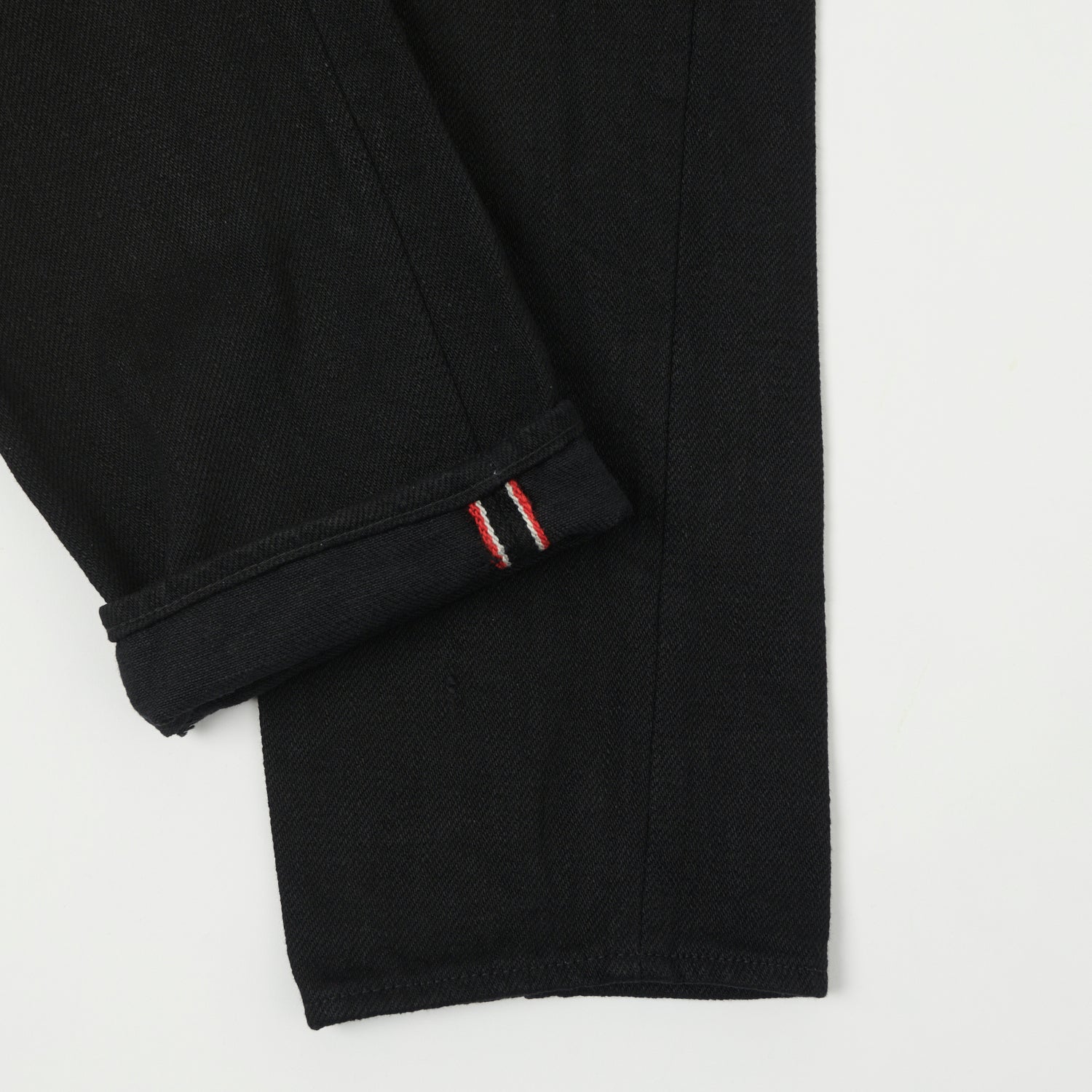 ONI 622ZR-BK 20oz Secret Denim Relaxed Tapered Jean - Black One Wash