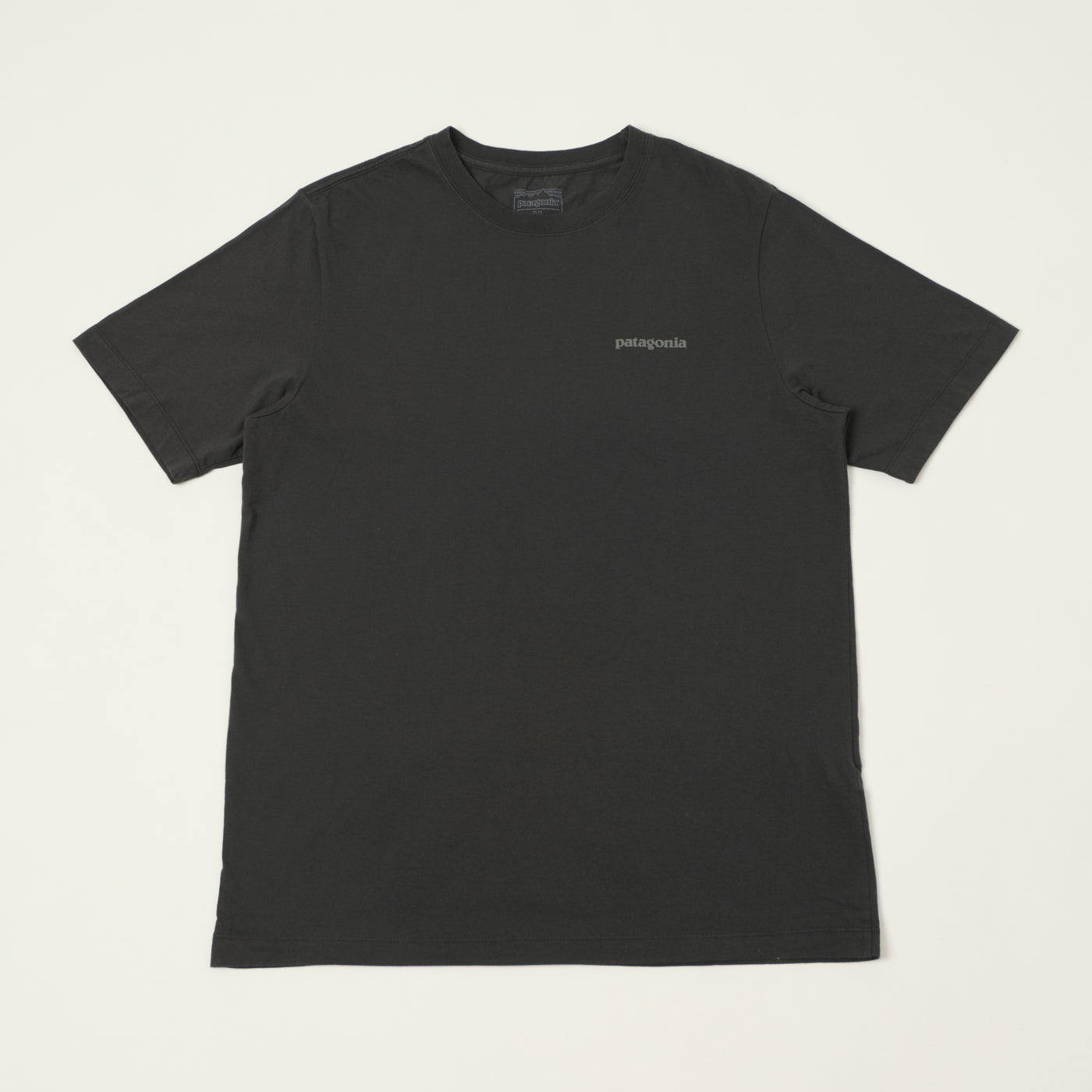 Patagonia P-6 Logo T-Shirt - Ink Black
