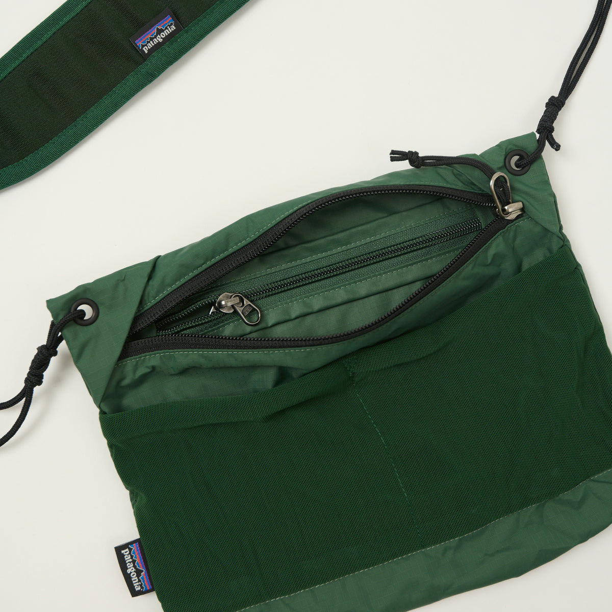 Patagonia 'Terravia' Sacoche - Canopy Green