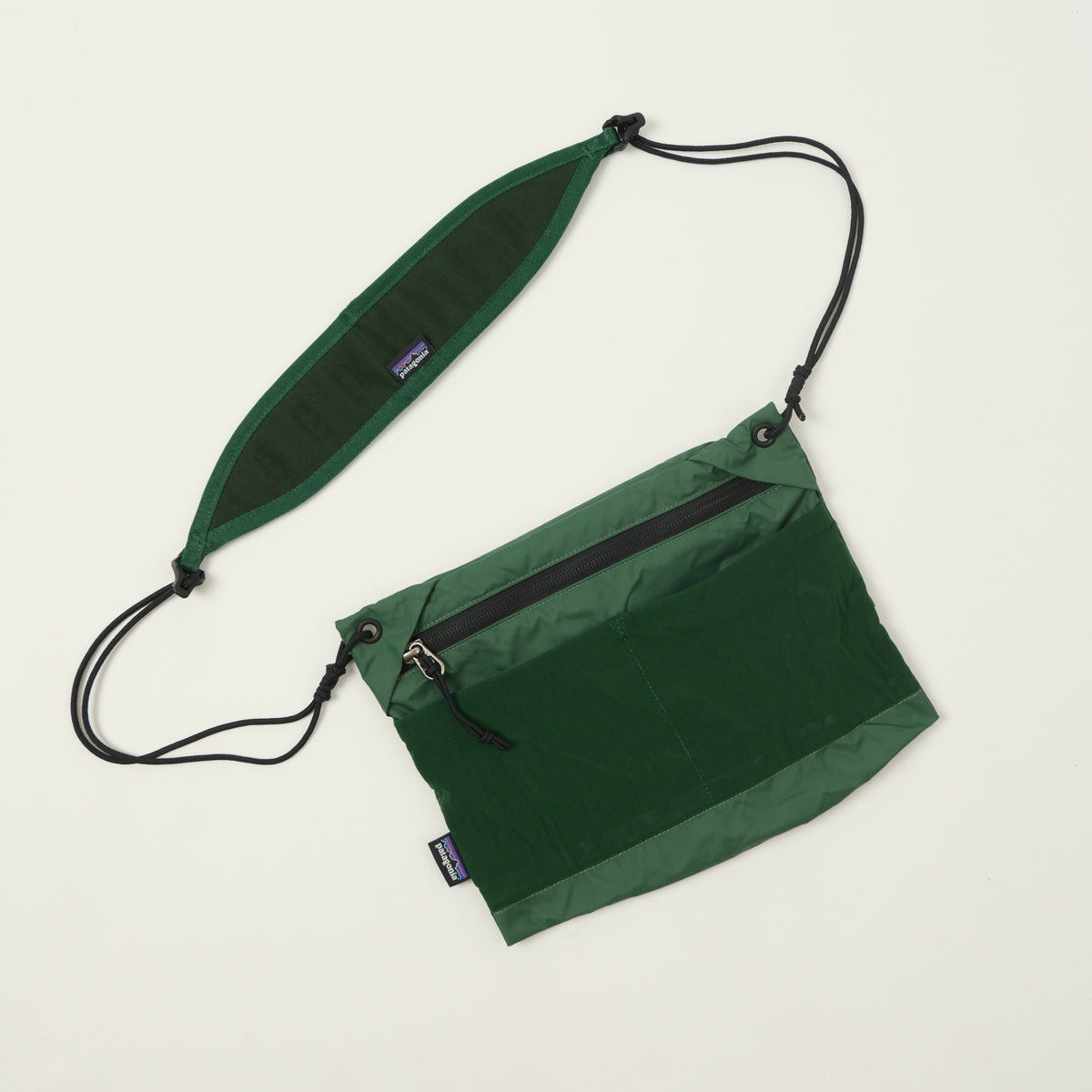 Patagonia 'Terravia' Sacoche - Canopy Green