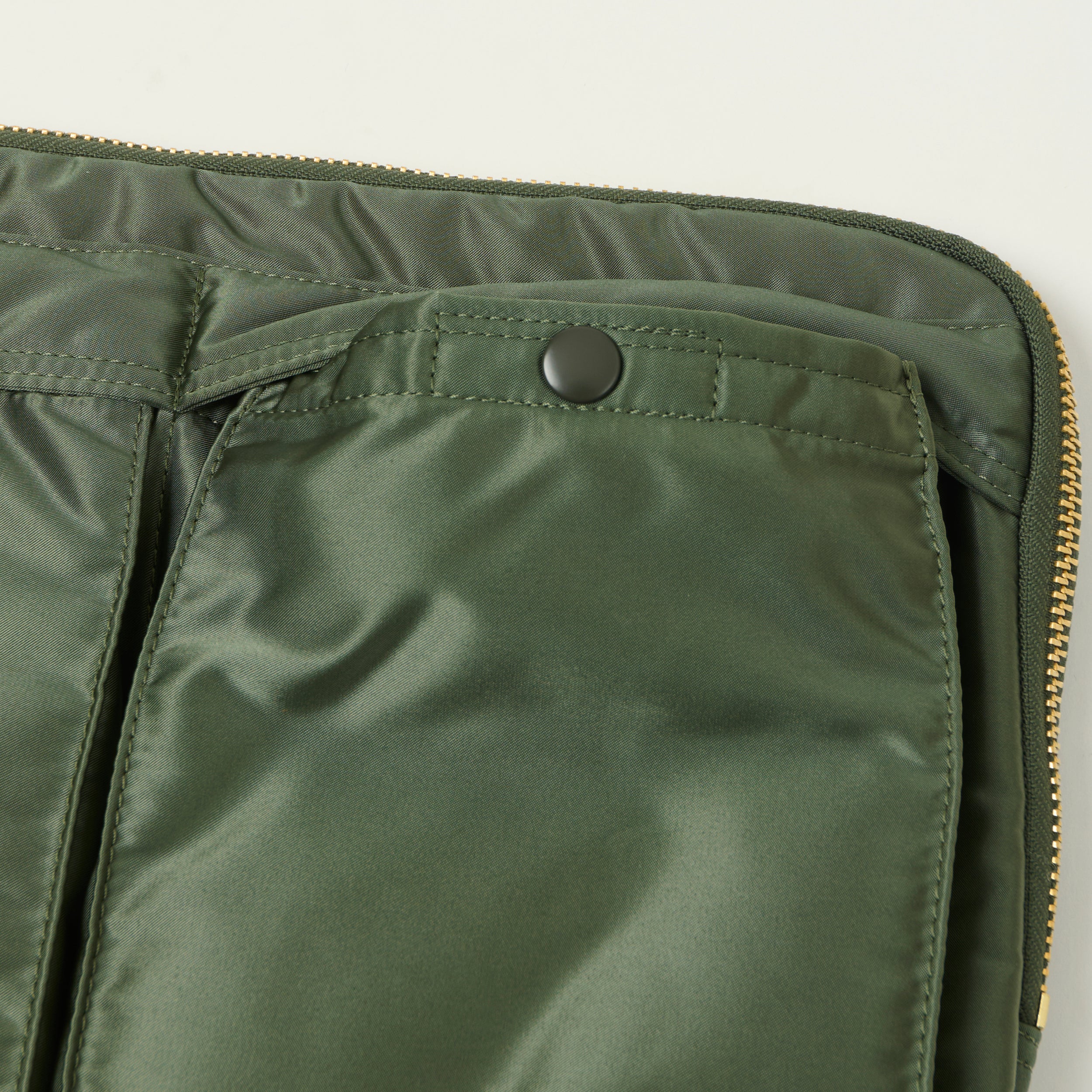 Porter-Yoshida & Co Bio Tanker Document Case - Sage Green