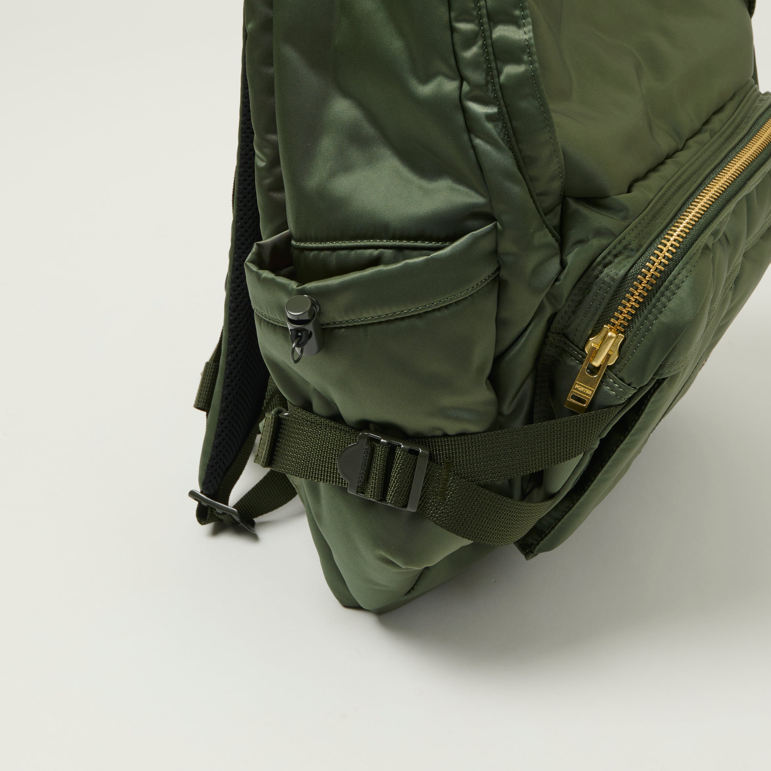 Porter-Yoshida & Co Bio Tanker Medium Daypack - Sage Green