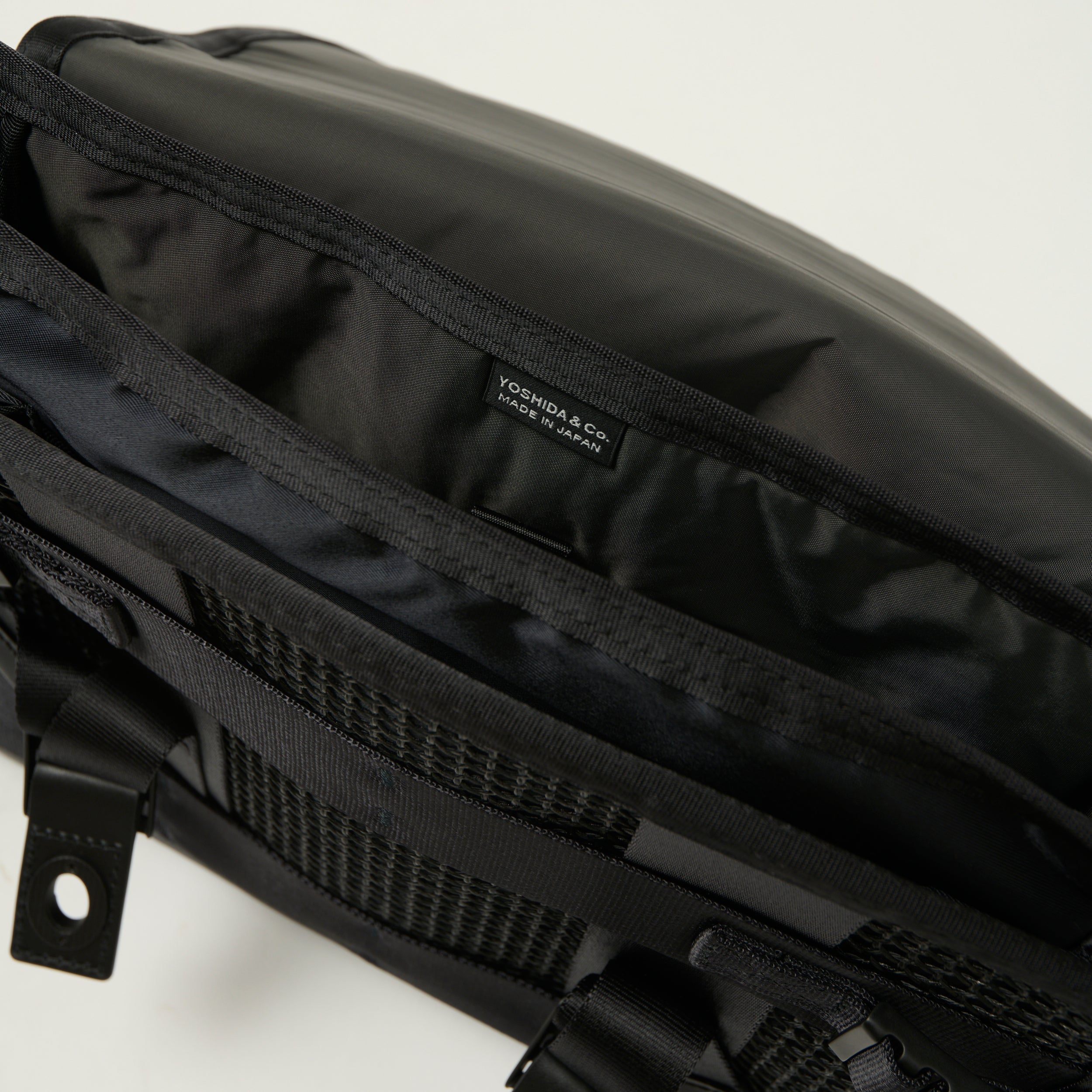 Porter Yoshida & Co Bounce Shoulder Bag - Black
