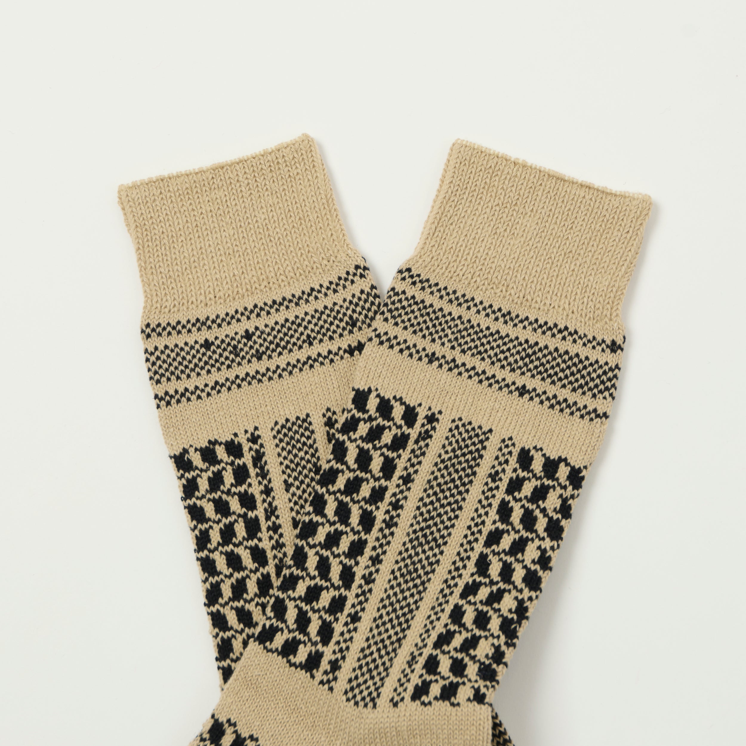 RoToTo Desert Scarf Pattern Socks - Beige/Black