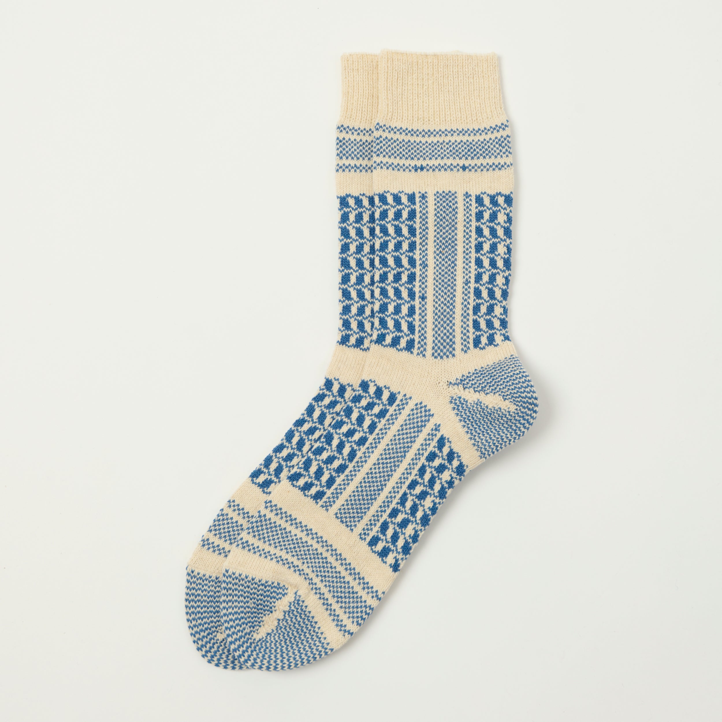 RoToTo Desert Scarf Pattern Socks - Ecru/Blue