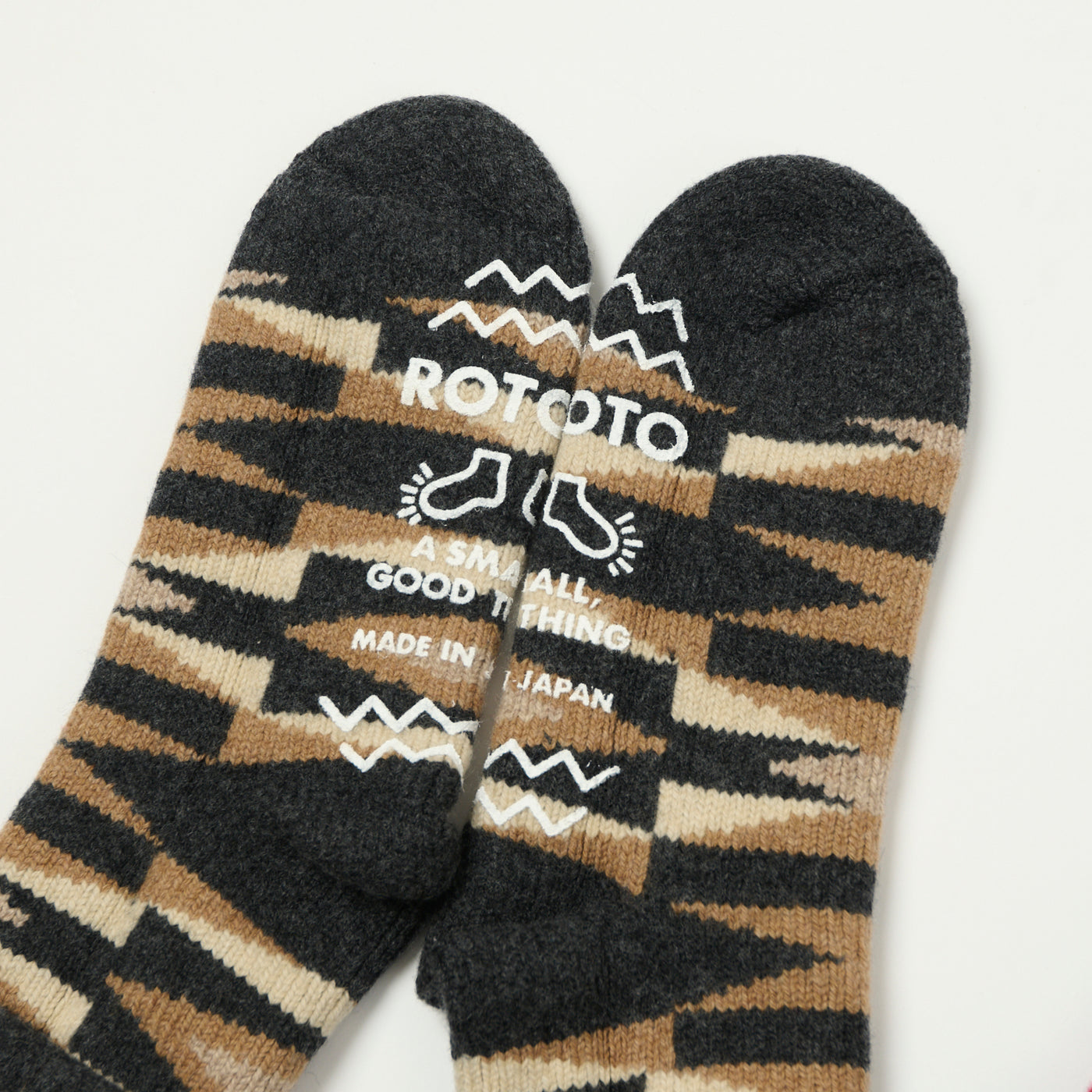 RoToTo Merino Lambs Wool 'Native' Room Sock - Charcoal