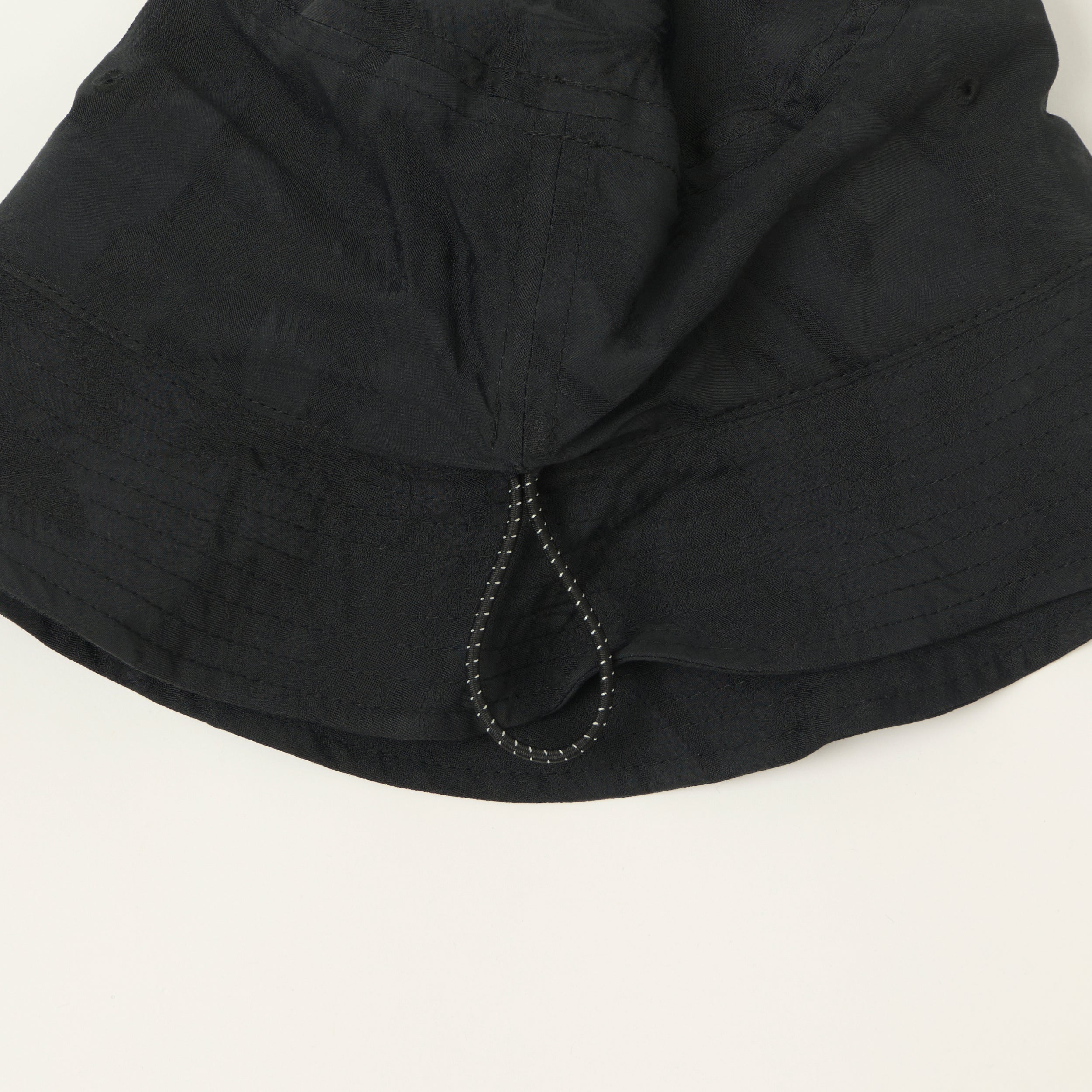 Sublime Short Brim Camo Bucket Hat - Black