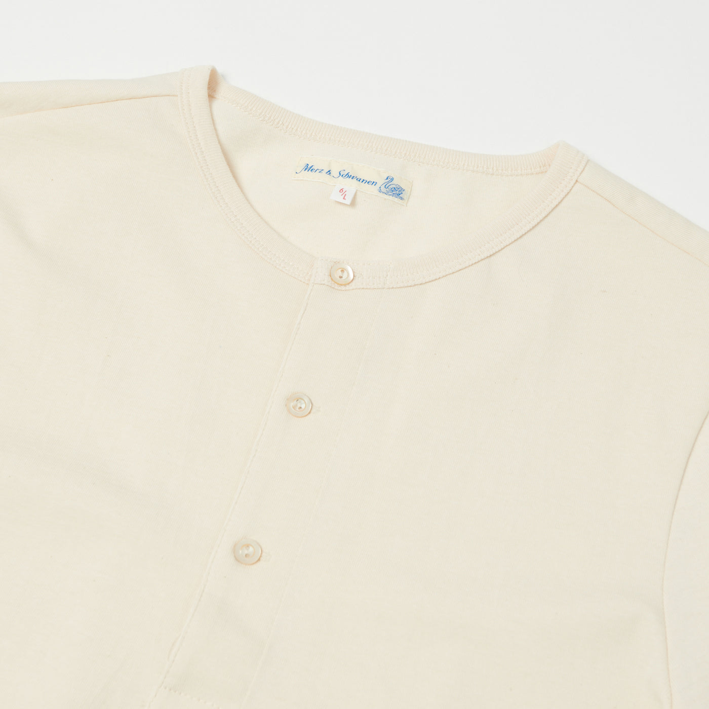 Merz b. Schwanen 206 Long Sleeve Henley - Nature