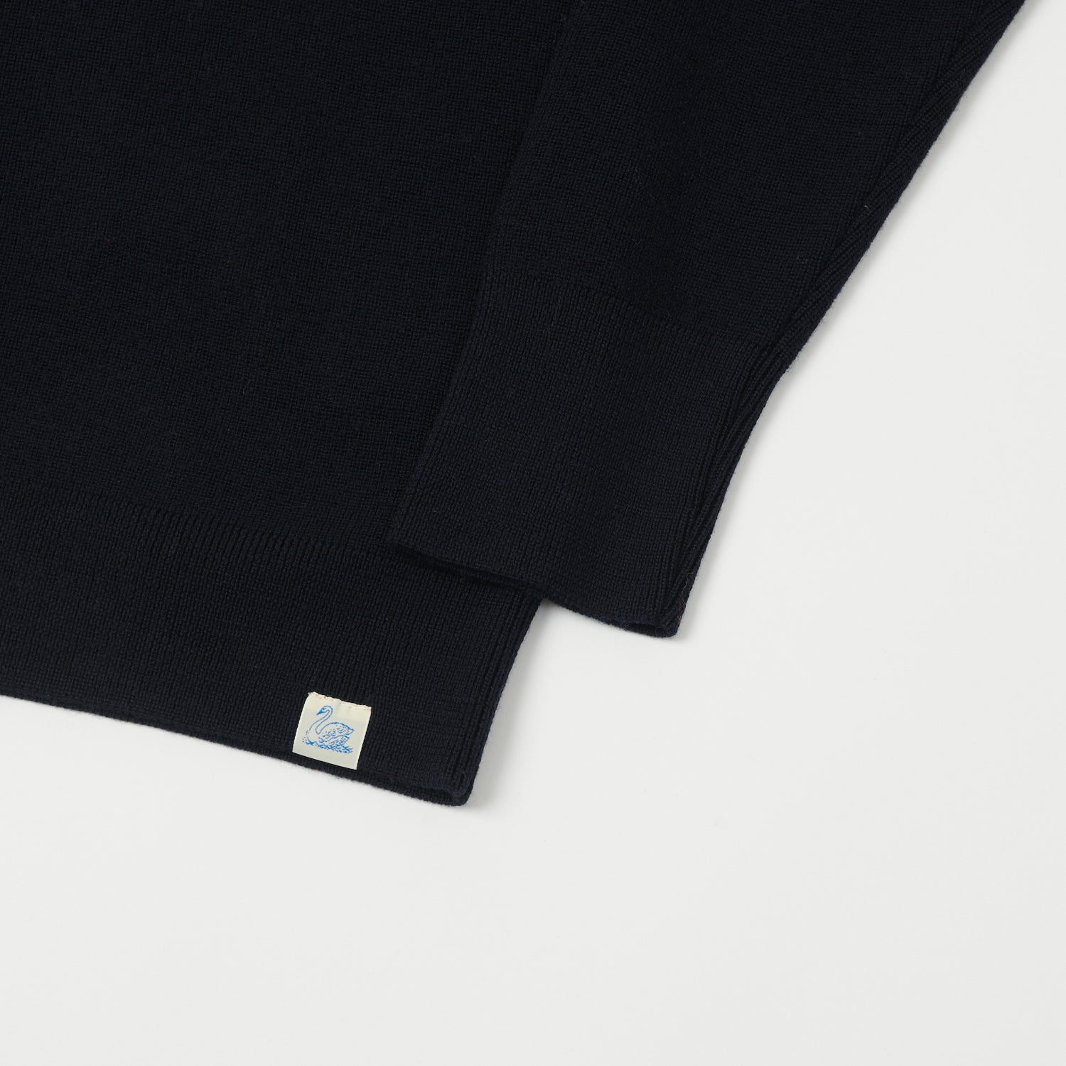 Merz b. Schwanen 'Good Basics' Merino Wool Quarter Zip Pullover - Dark Navy