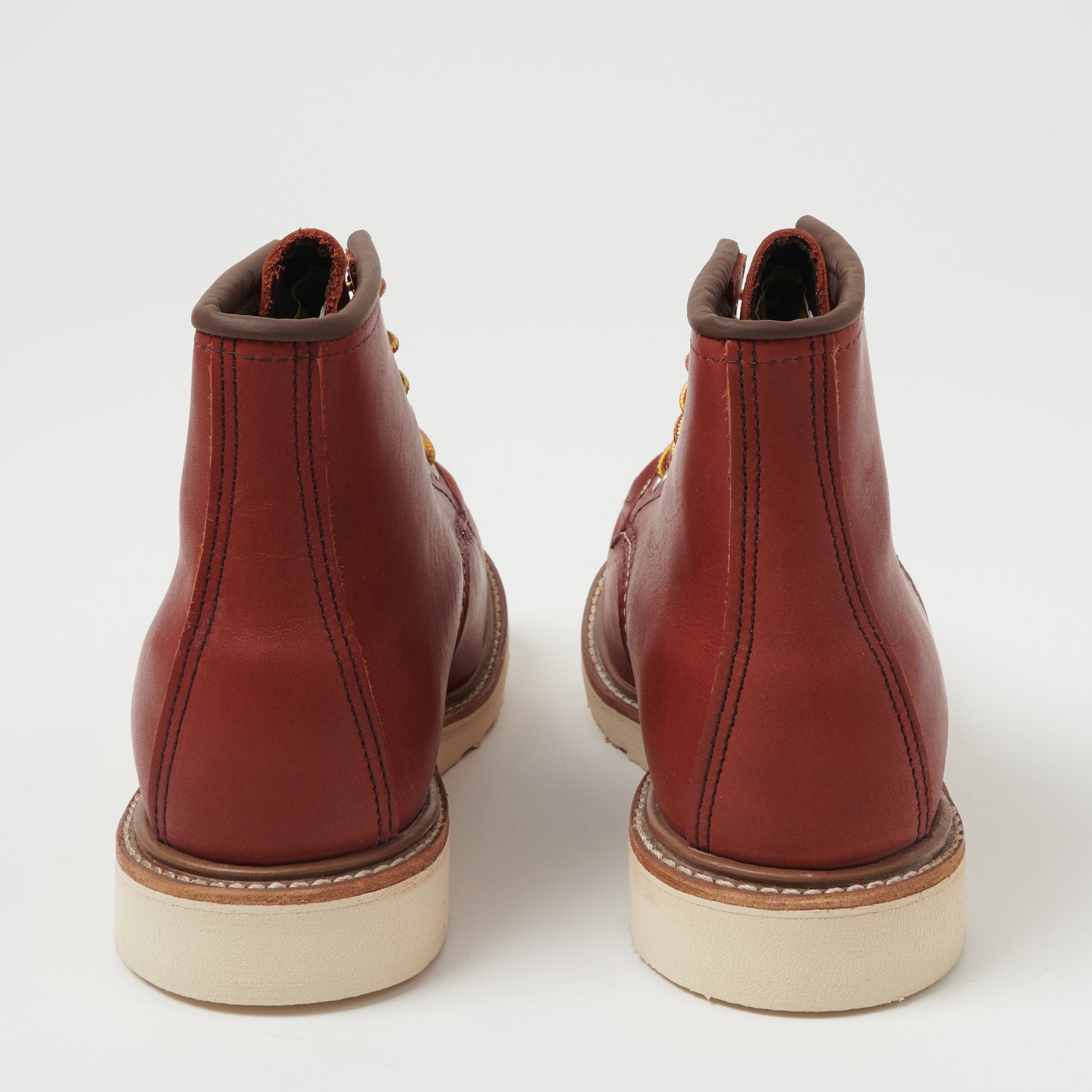 Red Wing 8864 'Gore-Tex' Classic Moc Toe Boot - Oro Russet Taos